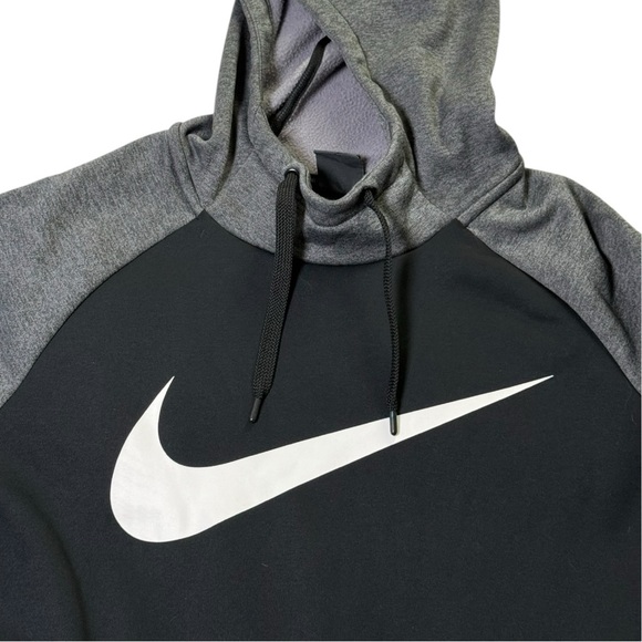 Nike Black and Gray Pullover - Picture 3 of 7
